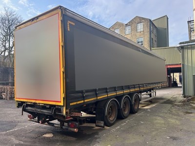 Lot 63 - 2012 SDC Curtainside Trailer