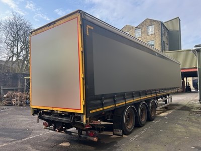 Lot 63 - 2012 SDC Curtainside Trailer
