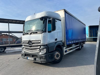 Lot 13 - 2019 Mercedes Actros 2530 Rigid Curtainside Euro 6