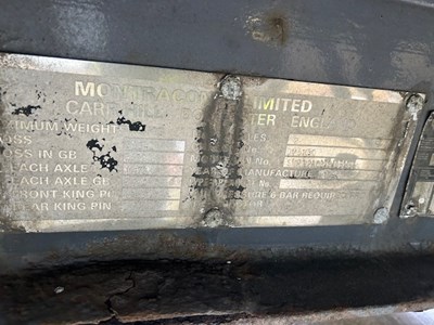 Lot 35 - 1994 Montracon Box Trailer Tandem Axle