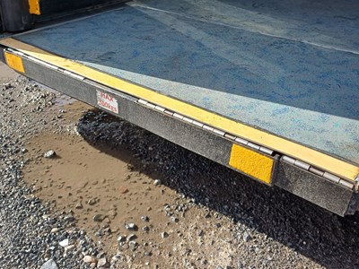 Lot 28 - 2011 (60 Plate) Alexander Dennis Enviro 200 26 Seat Service Bus Euro 5