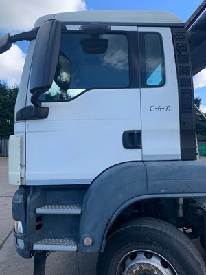 Lot 3 - 2011 MAN TGS 35.360 8X4 BB 32T Hook Loader Euro 5
