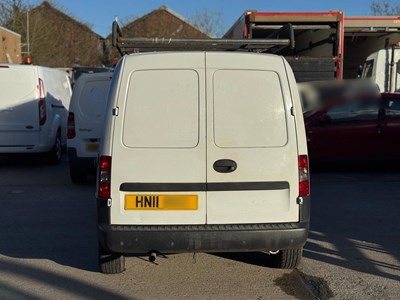 Lot 27 - 2011 Vauxhall Combo 2000 CDTI 16V Panel Van Euro 4