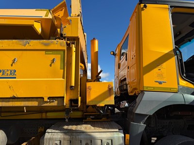 Lot 1 - 2016 (66 Plate) Mercedes Arocs 1824 Econ Tipper with Gritter Body and Plough Attachment Euro 6