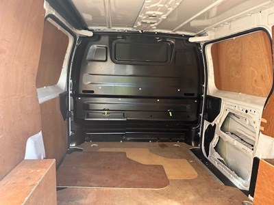 Lot 13 - 2017 (66 Plate) Peugeot Expert PRO Standard Blue HDi Panel Van Euro 6