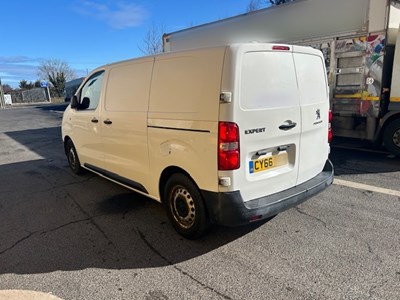 Lot 13 - 2017 (66 Plate) Peugeot Expert PRO Standard Blue HDi Panel Van Euro 6