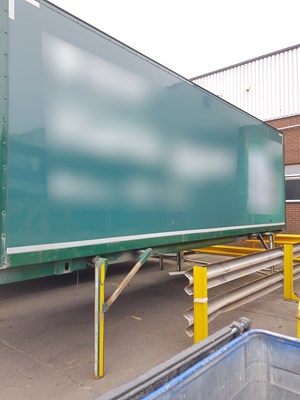 Lot 31 - Drop Box for Skeletal Trailer
