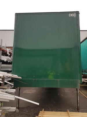 Lot 31 - Drop Box for Skeletal Trailer