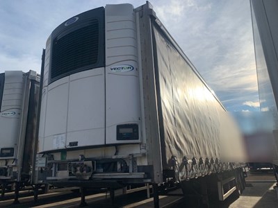 Lot 39 - 2019 Gray & Adams Curtainside Fridge Tailer