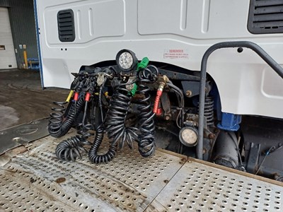 Lot 8 - 2016 Iveco 120E 12000kg 4x2 Tractor Unit Euro 6