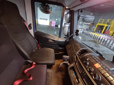 Lot 8 - 2016 Iveco 120E 12000kg 4x2 Tractor Unit Euro 6