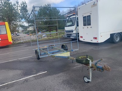 Lot 49 - Canoe Trailer