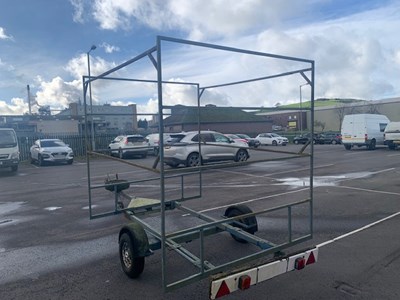 Lot 49 - Canoe Trailer