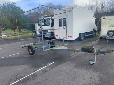 Lot 49 - Canoe Trailer