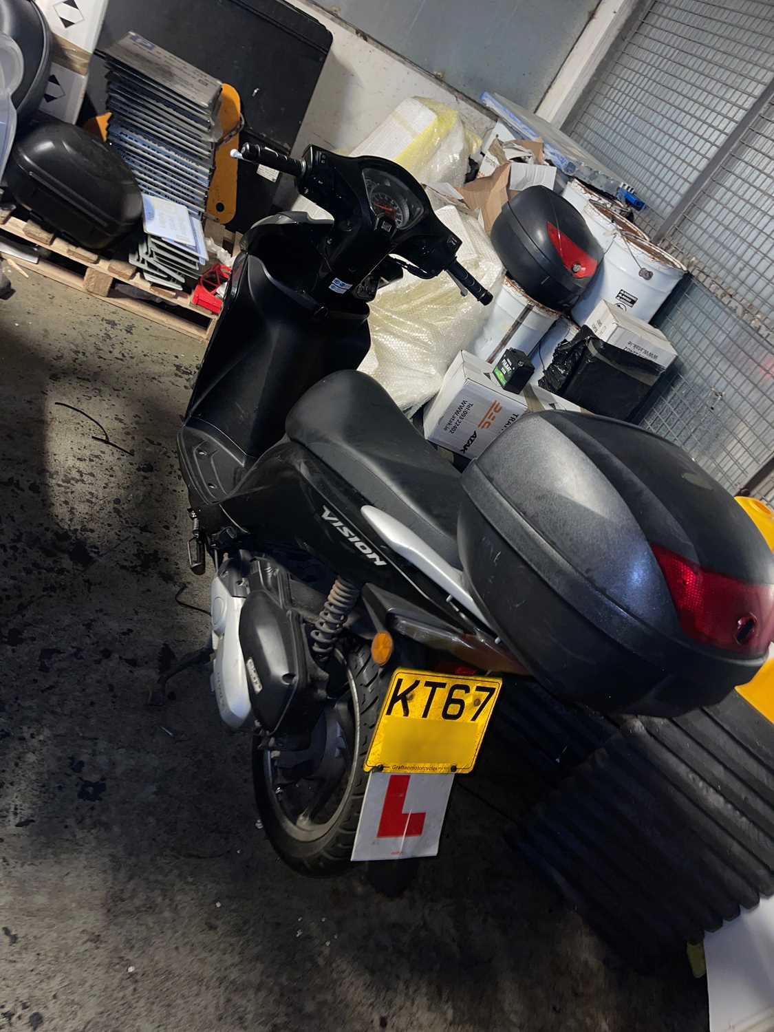 Lot 83 - 2018 (67 Plate) Honda Vision NSC Petrol Scooter Euro 4