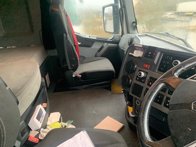 Lot 25 - 2017 Renault T480 6 X 2 Tractor Unit Euro 6