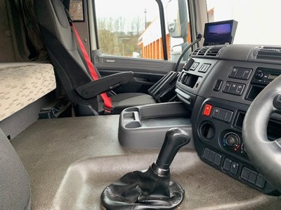 Lot 97 - 2016 (66 Plate) DAF CF 220 Box Van Euro 6
