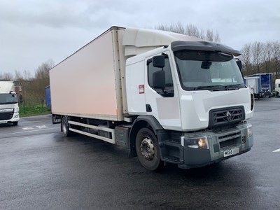 Lot 99 - 2015 (65 Plate) Renault D18 Wide Box Euro 6