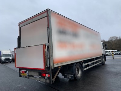 Lot 99 - 2015 (65 Plate) Renault D18 Wide Box Euro 6