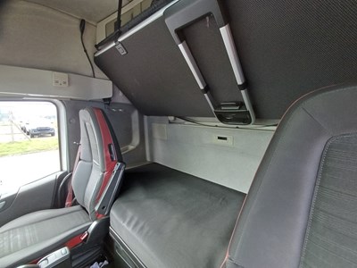 Lot 6 - 2016 Volvo FH 460 6x2 Tractor Unit Euro 6