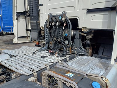 Lot 6 - 2016 Volvo FH 460 6x2 Tractor Unit Euro 6