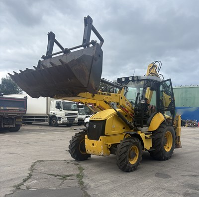 Lot 19 - 2016 New Holland 110C TC Back Hoe Loader