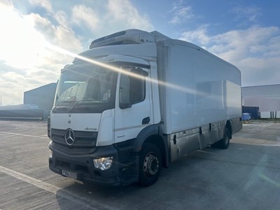 Lot 35 - 2016 (66 Plate) Mercedes Antos 1824 4x2 Fridge Unit Euro 6