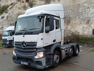 Lot 16 - 2018 Mercedes Actros 2545 6x2 Tractor Unit Euro 6