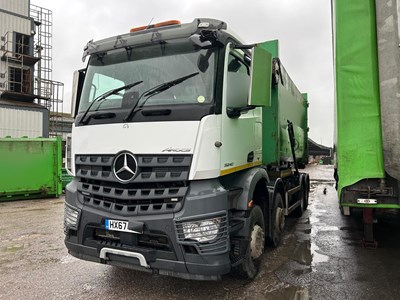 Lot 60 - 2017 (67 Plate) Mercedes Arocs 2340 Hook Loader Euro 6