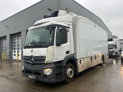 Lot 26 - 2017 (67 Plate) Mercedes Antos 1824 Fridge Unit Euro 6