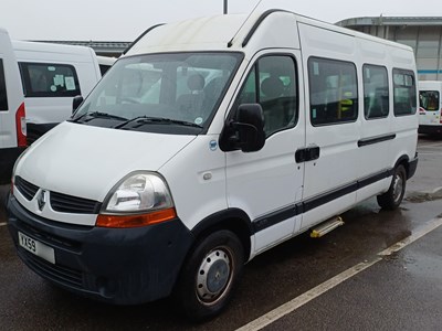 Lot 20 - 2009 (59 Plate) Renault Master LM35 DCI 120 Minibus Euro 4