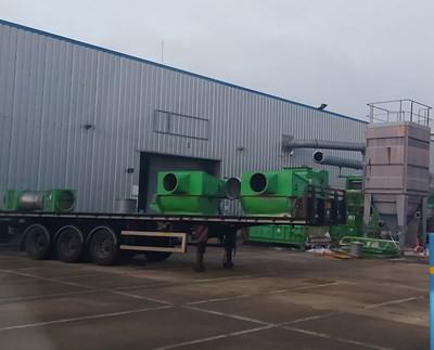 Lot 77 - Dust Extraction System