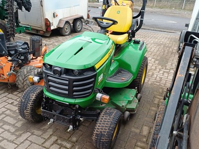 Lot 23 - 2019 John Deere X940 Ride On Mower