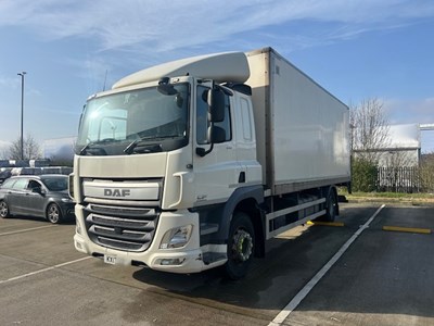 Lot 21 - 2017 DAF CF 330 Rigid Box Euro 6 NON RUNNER