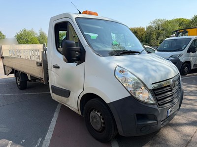 Lot 10 - 2015 Vauxhall Movano F3500 L3H1 CDTI Beavertail Euro 5