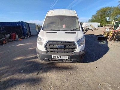 Lot 62 - 2019 (69 Plate) Ford Transit 350 Trend Ecoblue Panel Van Euro 6