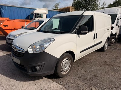 Lot 36 - 2017 Vauxhall Combo 2300 CDTI Panel Van Euro 6