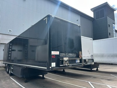 Lot 23 - 2015 Don Bur Tandem Axle Box Trailer