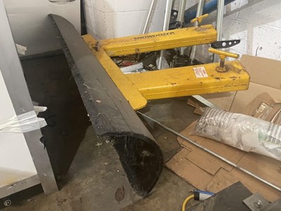 Lot 38 - Glasdon Snow Dozer Snow Plough