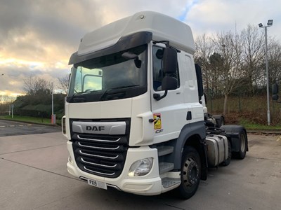 Lot 56 - 2019 DAF CF 480 FTP 6x2 Tractor Unit Euro 6 Hydrapak and XK18 powder compressors Euro 6