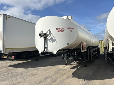 Lot 13 - 2014 Lakeland Innovator Fuel Tanker Trailer
