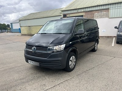 Lot 9 - 2021 (71 Plate) Volkswagen Transporter T30 Startline TDI Euro 6