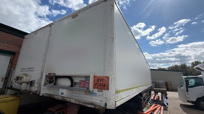 Lot 31 - 2004 Don-Bur Twin Axle Box Trailer