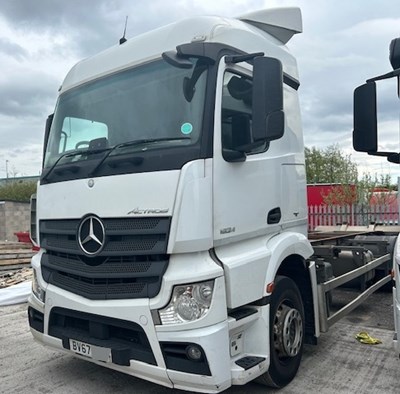 Lot 9 - 2018 (67 Plate) Mercedes Actros 1824 Demount Euro 6