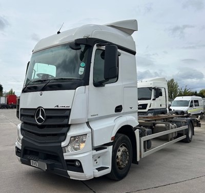 Lot 14 - 2018 (67 Plate) Mercedes Actros 1824 Demount Euro 6
