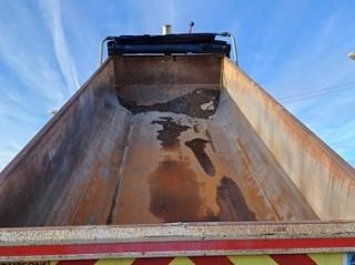 Lot 65 - 2015 (65 Plate) DAF CF 400 FAD 8 x 4 Tipper Body Euro 6