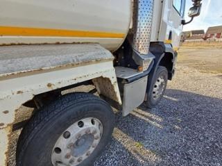 Lot 65 - 2015 (65 Plate) DAF CF 400 FAD 8 x 4 Tipper Body Euro 6