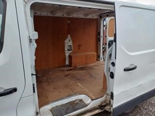 Lot 68 - 2017 Renault Trafic SL27 Bness + Energy DCI Van Euro 6