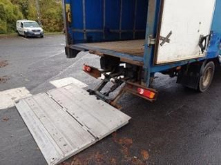 Lot 71 - 2008 DAF LF45.140 Curtain-Sided with Anteo Tuck Under Tail Lift Lorry Euro 4