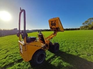 Lot 44 - 2015 Thwaites Mach 201 1 Tonne Dumper